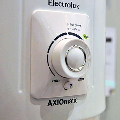 Водонагреватель накопительный ELECTROLUX AXIOmatic 