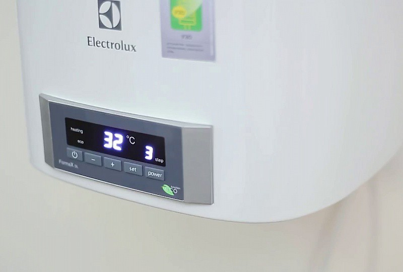 Водонагреватель накопительный ELECTROLUX FORMAX DL (программируемый)